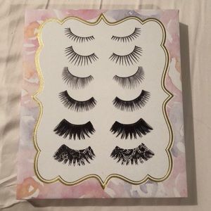 Eyelash canvas painting